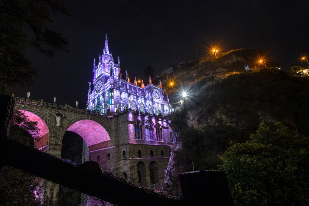 Camino Binacional Colombia - Ecuador Caminos Andinos